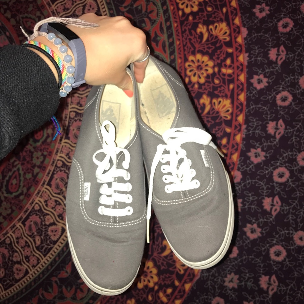Women’s Vans Size 10